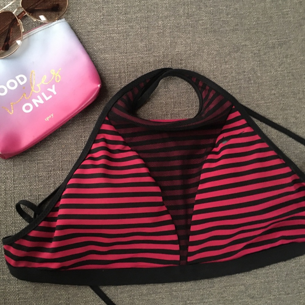 Nike Top Sz: M Color: Pink&Black